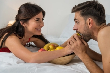 20代男性に聞いた！イキそうな時に女性に言われたいセリフ5選【インタビュー】